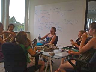 FAB Group in the FashionPlaytes Office! FAB Group in the FashionPlaytes Office!