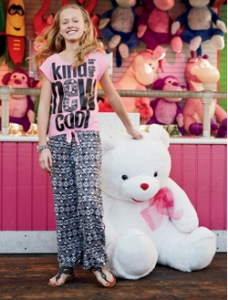 3 Reasons We Love Palazzo Pants This Summer