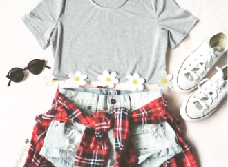 5 Instagram Accounts You Need To Follow Right Now