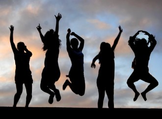 15 of the Best Activities to Do with Friends on National Friendship Day