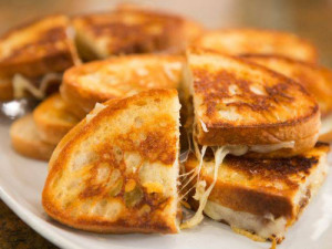 6 Lunch Ideas That A Girl On-The-Go Needs to See