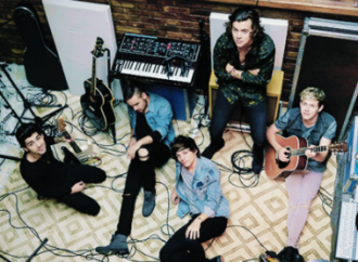 Celebrity Boyfriend Dreams – Who Would You Rather Date?