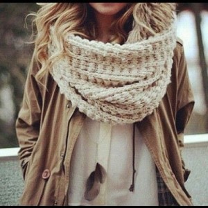 Fashion Quiz: Which infinity scarf is your style?